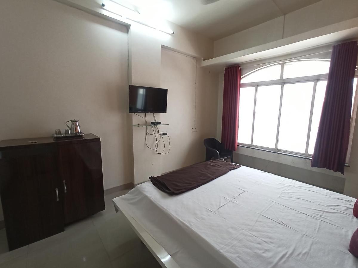 بونة Malwade Motels المظهر الخارجي الصورة